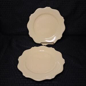 Gail Pittman GP Hospitality Collection Scalloped Yellow Luncheon Plates (2)